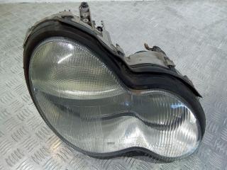 фара правая Mercedes-Benz C-Класс W203/S203/CL203 2004, A2038200261