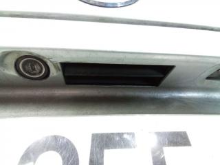 кнопка открытия багажника Mercedes-Benz C-Класс W203/S203/CL203 2004, седан