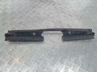воздуховод (дефлектор) радиатора BMW 5 серия E60/E61 2006, 51717050650