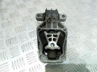 подушка крепления двигателя Mercedes-Benz A-Класс W176 2013, A2462401209