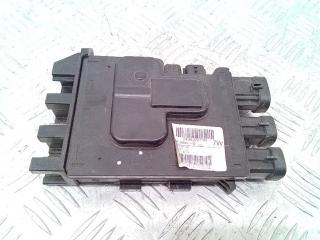 блок предохранителей Renault Megane 3 поколение 2010, 1.9 л., дизель, МКПП, 243800011R