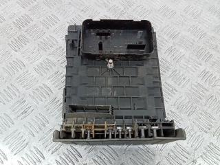 блок предохранителей Volkswagen Golf 5 поколение 2009, 2.0 л., дизель, 1K0937125