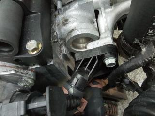 фланец (тройник) системы охлаждения Renault Clio 2 поколение [2-й рестайлинг] 2006, 1.5 л., дизель, МКПП, 8200337841