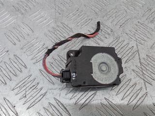 моторчик заслонки печки Renault Scenic 3 поколение 2009, T1006419G