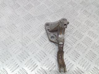 кронштейн полуоси Opel Astra G 2005, 8200833647
