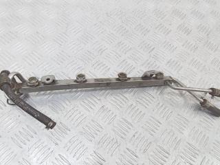 топливная рампа Audi A3 8P 2005, 1.8 л., бензин, МКПП, 06A133681