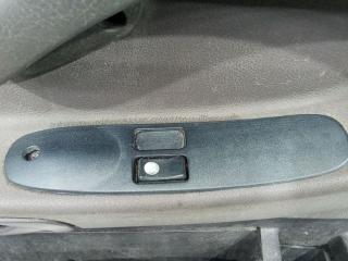 кнопка стеклоподъемника двери Renault Magnum 3 поколение 2005