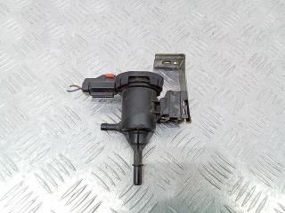 клапан вентиляции топливного бака Mercedes-Benz A-Класс W176 2013, 2.0 л., бензин, A0014760532
