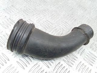 патрубок интеркулера Renault Megane 2 поколение 2004, 1.5 л., дизель, МКПП, 8200217453