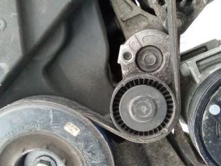 кронштейн генератора Renault Megane 3 поколение 2009, 1.5 л., дизель, МКПП, 8200669494