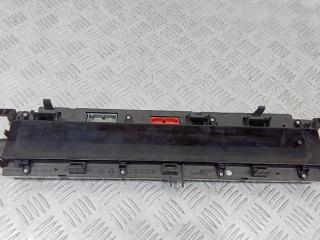 щиток приборов (приборная панель) Renault Scenic 2 поколение 2006, 8200494956