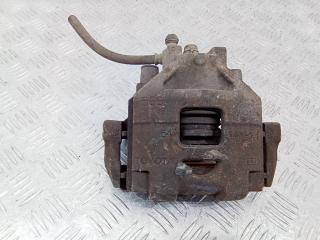 суппорт передний правый Toyota Yaris XP9 2008, 1.4 л., дизель