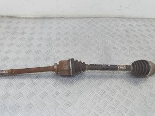 полуось передняя правая (приводной вал, ШРУС) Renault Laguna 3 поколение 2011, 2.0 л., дизель, 8200618168