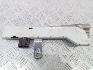 усилитель антенны Mercedes-Benz E-Класс W211/S211 2004, A2118200089