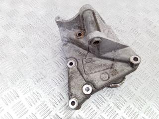 кронштейн генератора Land Rover Range Rover Sport 1 поколение 2008, 3.6 л., дизель, АКПП, YLU500430