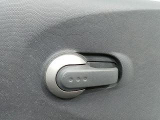 ручка внутренняя передняя левая Nissan Micra 3 поколение (K12) 2004