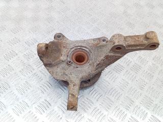 кулак поворотный правый Nissan Primastar 1 поколение 2004