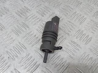 насос (моторчик) омывателя стекла BMW 1 серия F20/F21 2013, 1.6 л., дизель, 730258801
