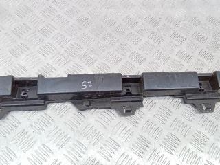 Кронштейн крепления порога BMW 1 серия F20/F21 2011, 51777240913