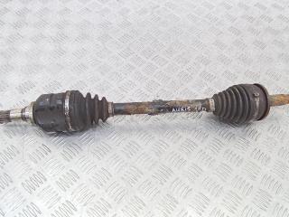 полуось передняя левая (приводной вал, ШРУС) Toyota Auris 1 поколение 2009, 1.4 л., дизель