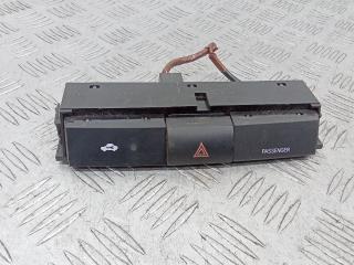 кнопка аварийной сигнализации Toyota Corolla Verso 1 поколение [рестайлинг] 2005