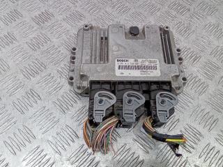 блок управления двигателем Renault Scenic 2 поколение 2006, 1.9 л., дизель, МКПП, 8200527725