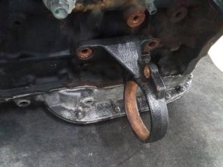 кронштейн полуоси Toyota Corolla 9 поколение (E120/E130) 2004, 2.0 л., дизель, МКПП