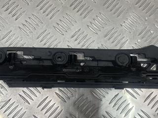 крепление бампера Volkswagen Caddy 4 поколение (2015 - 2025), 1T0807935, 1T0807049
