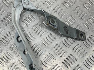 петля капота левая Volkswagen Crafter 2 поколение (2016 - 2025), 7C0823302C