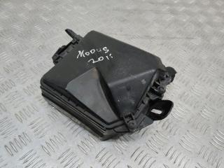 блок предохранителей Renault Modus 2 поколение 2011