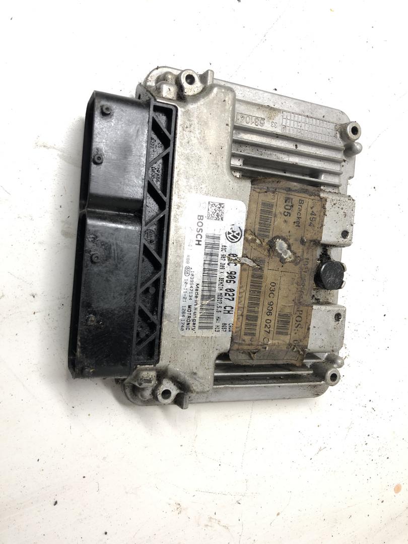 блок управления двигателем Volkswagen Sharan 2 поколение (2010 - 2015), 1.4 л., бензин, 03C906027CH - фото №1