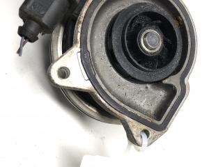 помпа Volkswagen Passat B6 2010, 1.4 л., бензин, 03C880727D, 03C121004J