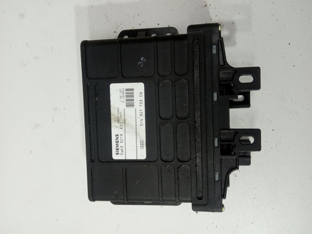 блок управления двигателем Volkswagen Passat B5 2000, 1.9 л., дизель, седан, 01N927733CN, 5WK3219K01 - фото №1