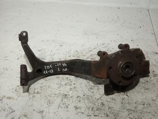 ступица передняя левая Audi A4 B5 1999, 1.6 л., бензин, 8D0407257S