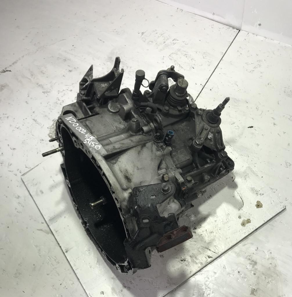 КПП механическая (МКПП) Renault Megane 2 поколение 2004, 1.9 л., дизель, МКПП, хетчбэк 5 дв., ND0001 - фото №1