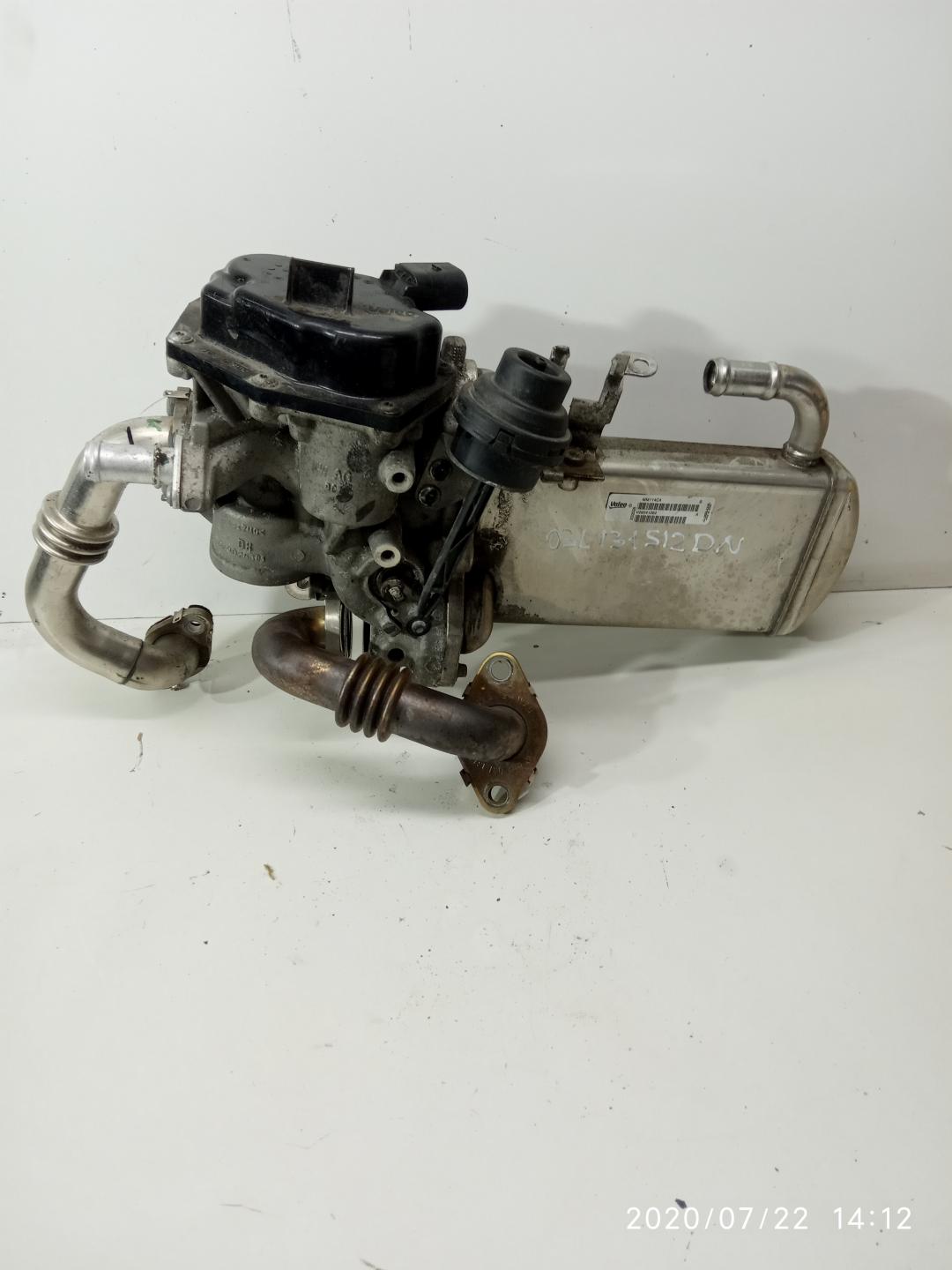 охладитель EGR / Радиатор EGR Audi A4 B8/8K 2010, 2.0 л., дизель, 03L131512DN - фото №1