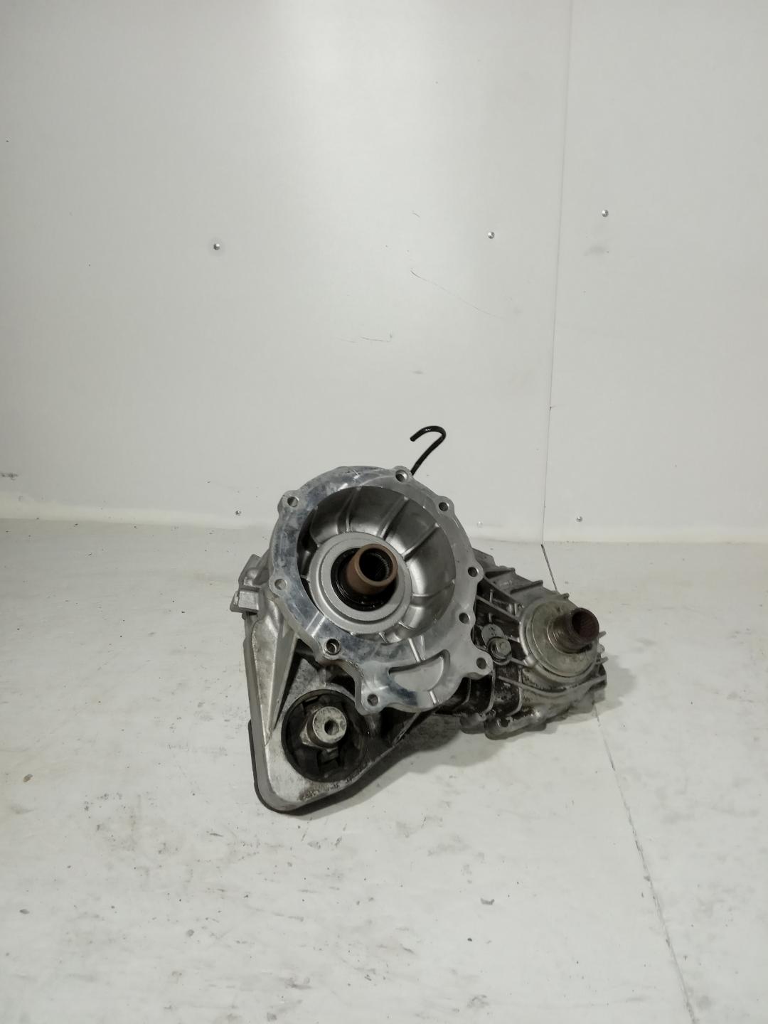 раздаточная коробка BMW X5 E53 2002, 4.4 л., бензин, АКПП - фото №1