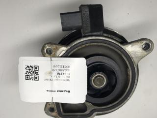 помпа Volkswagen Passat B6 2010, 1.4 л., бензин, 03C880727D, 03C121004J