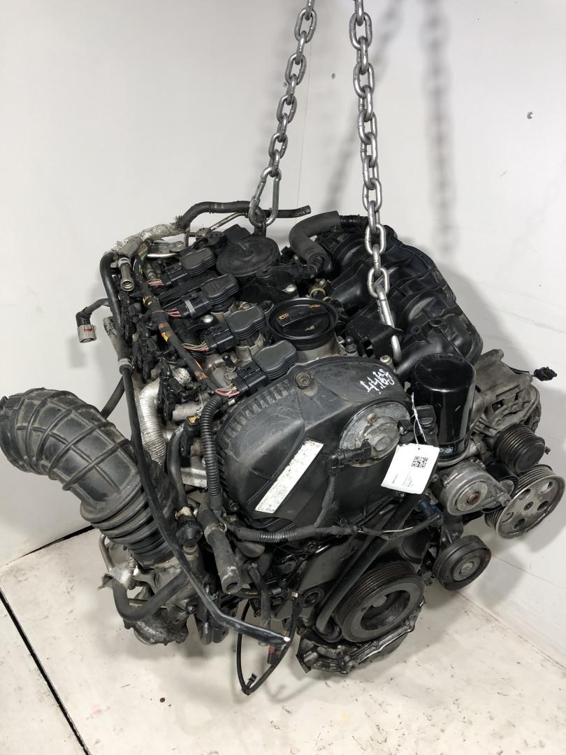 двигатель Audi A4 B8/8K 2010, 2.0 л., бензин, CDN - фото №1