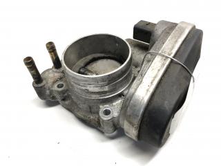 заслонка дроссельная Volkswagen Passat B6 2005, 2.0 л., бензин, 06F133062