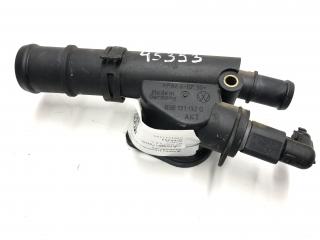 фланец (тройник) системы охлаждения Volkswagen Passat B6 2007, 2.0 л., дизель, 038121132G