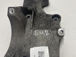 кронштейн генератора Volkswagen Passat B6 2009, 1.9 л., дизель, седан, 038903143AF