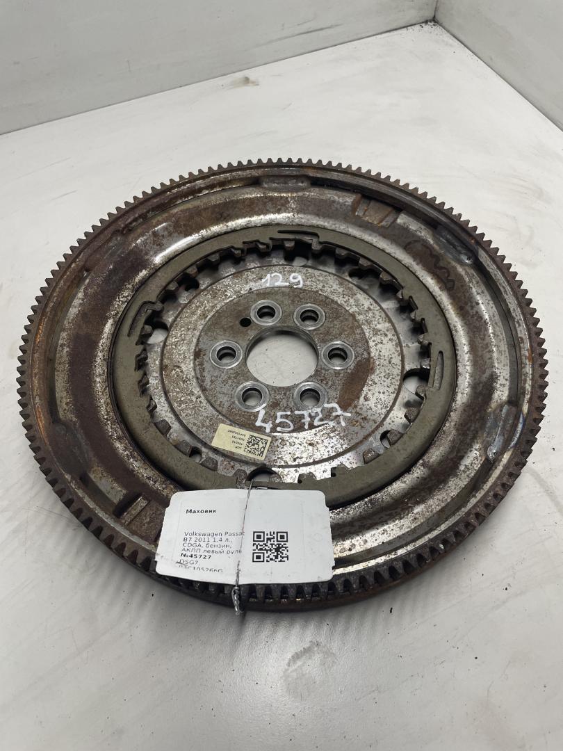маховик Volkswagen Passat B7 2011, 1.4 л., бензин, АКПП, DSG7, 03C105266G, 03C105266T, 03C105266S, 03C105266Q, 03C105266A, 03F105266 - фото №1