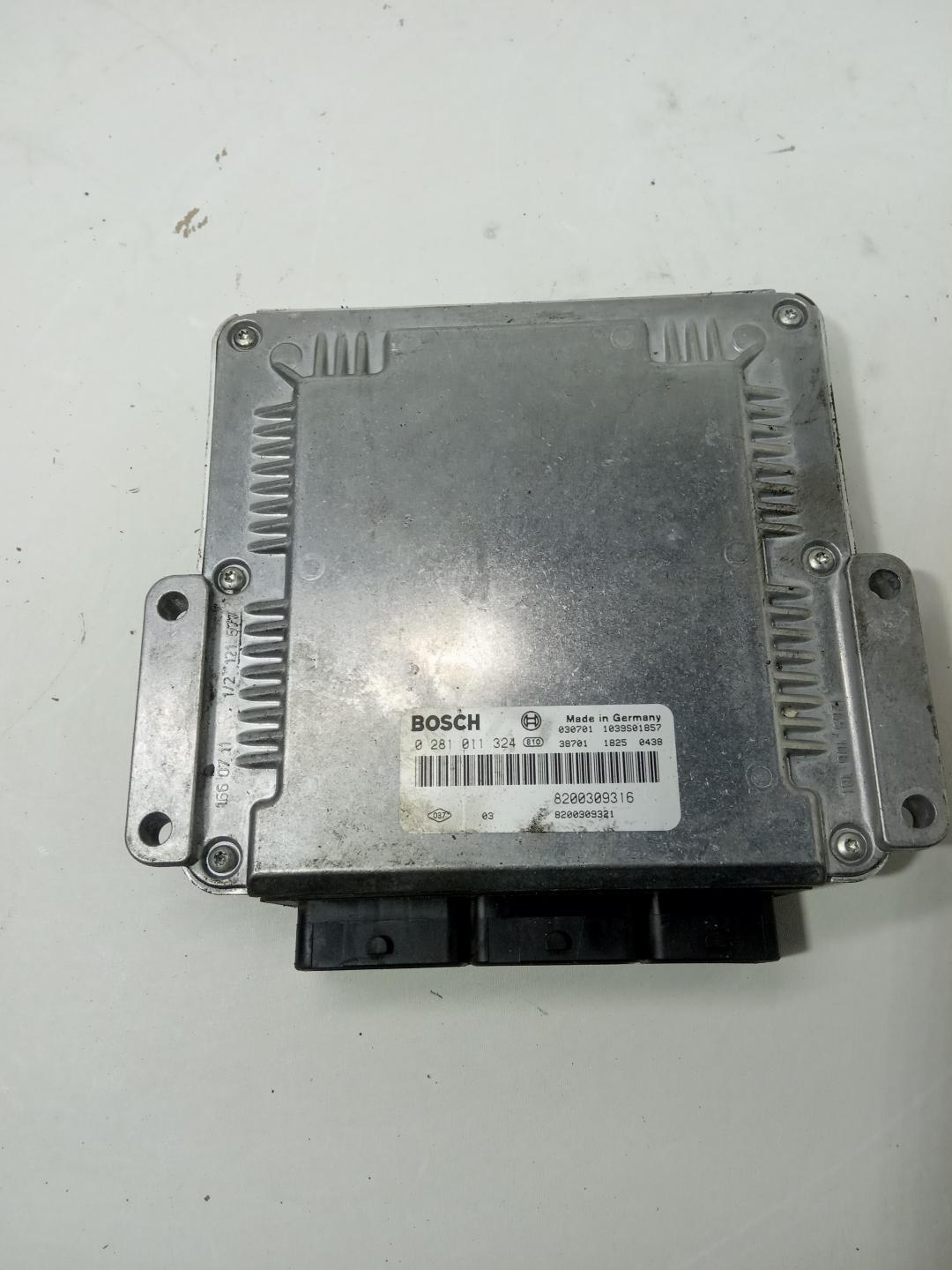 блок управления двигателем Renault Laguna 2 поколение 2005, 1.9 л., дизель, 8200309316, 0281011324 - фото №1