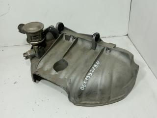 защита (экран) выпускного коллектора Volkswagen Golf 4 поколение 2003, 2.0 л., бензин, 06A133228N, 06A133228S, 06A131351D