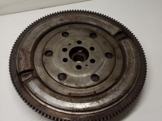маховик Audi A4 B6 2005, 2.0 л., бензин, 058105317D