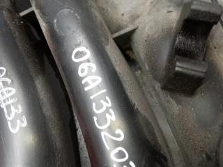коллектор впускной Volkswagen Jetta 4 поколение 2005, 2.0 л., бензин, 06A133203EE, 06A133204