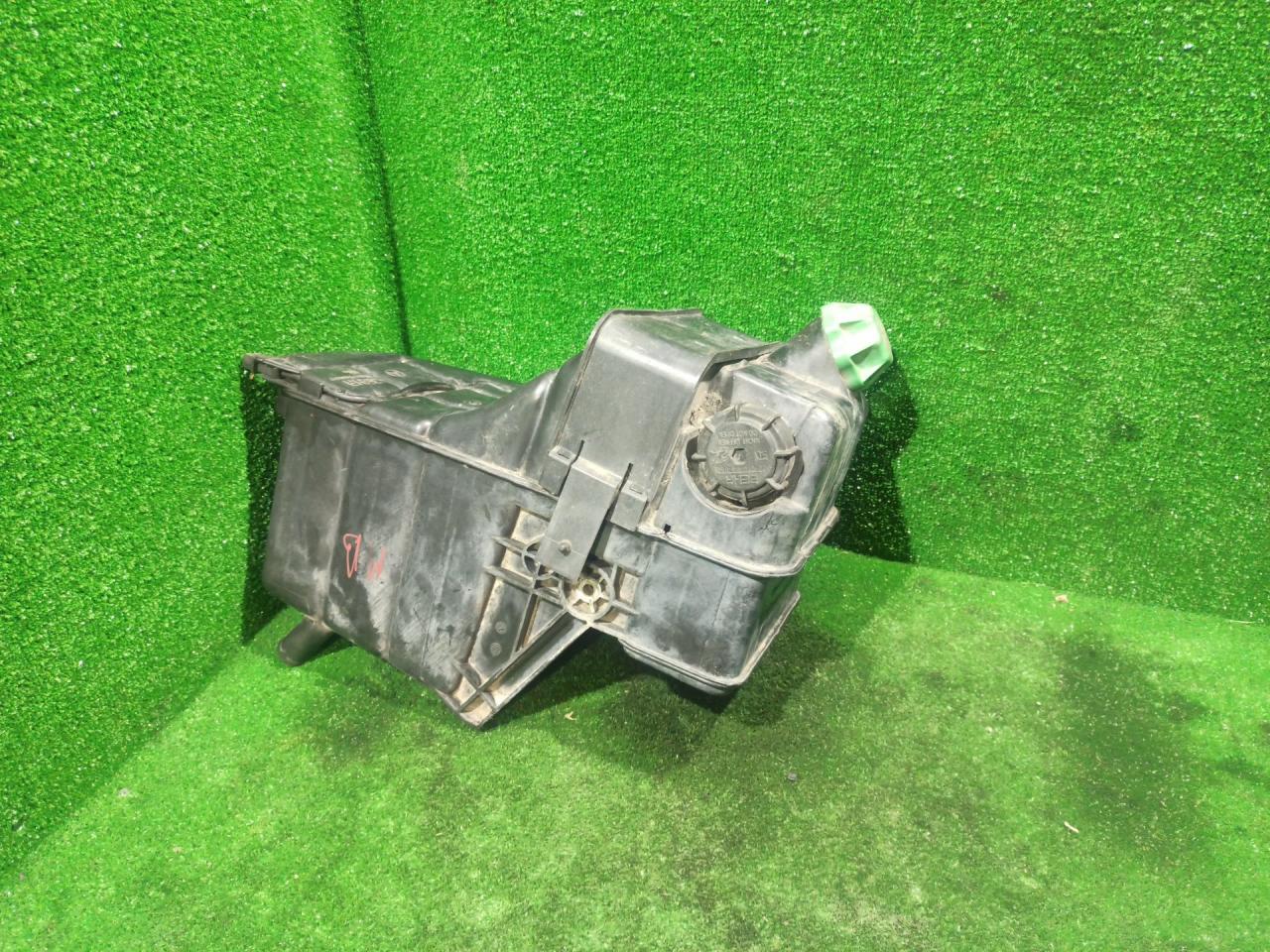 бачок расширительный Mercedes-Benz Actros 1 поколение (MP1) 2002, 11.9 л., OM 541.926, дизель, АКПП, грузовик, 0005003149 - фото №1