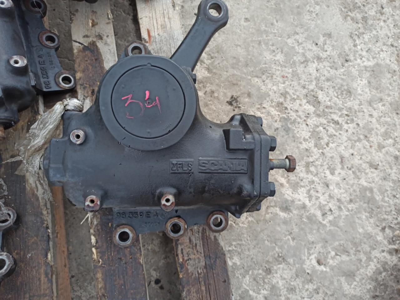 редуктор рулевой Scania 5-Series 2005, 11.7 л., DC 12.14, дизель, МКПП, 1353044, 575014 - фото №1