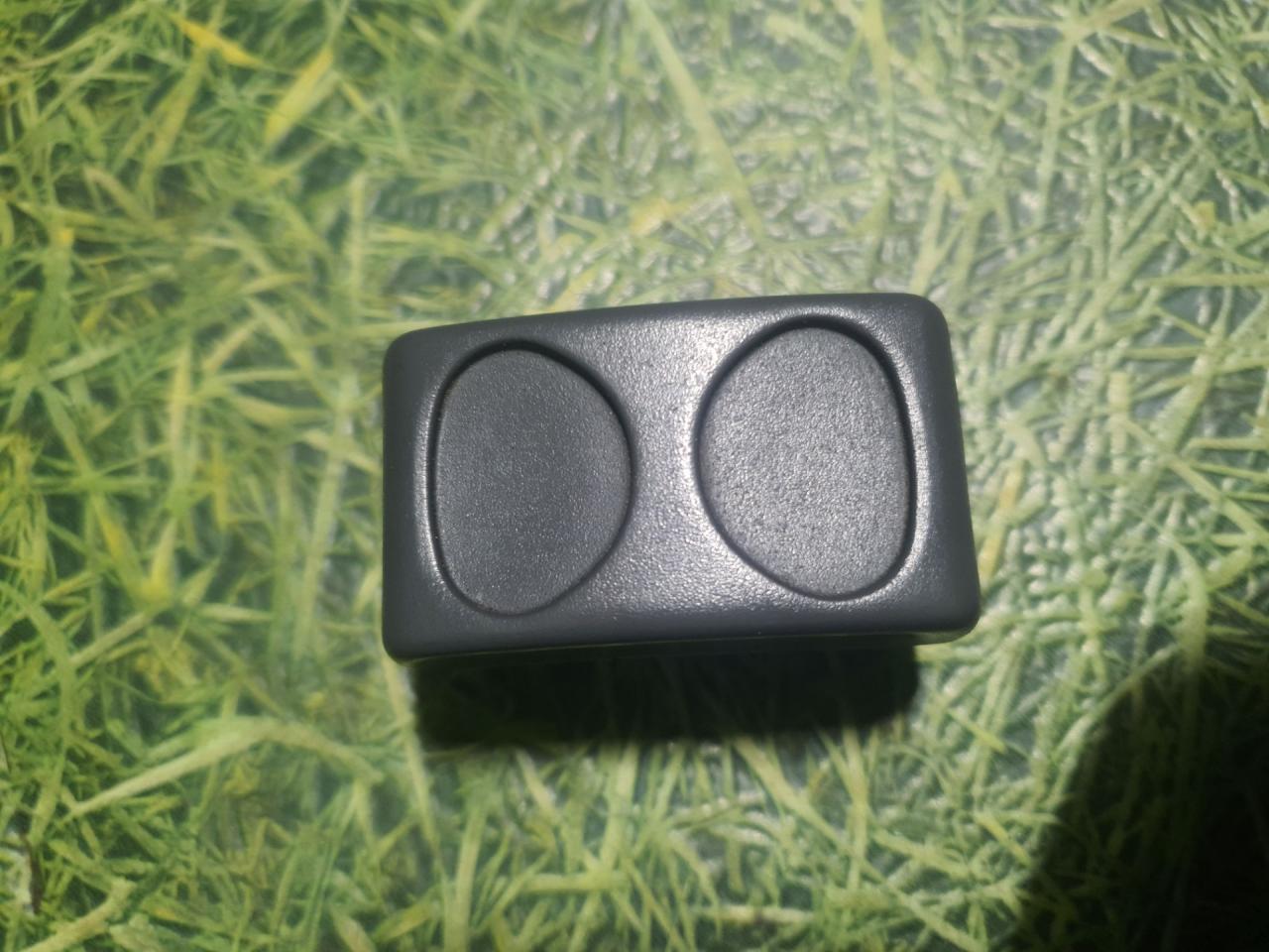 заглушка IVECO Stralis 1 поколение 2005, 12.9 л., F3BE0681A, дизель, МКПП, 504000761 - фото №1